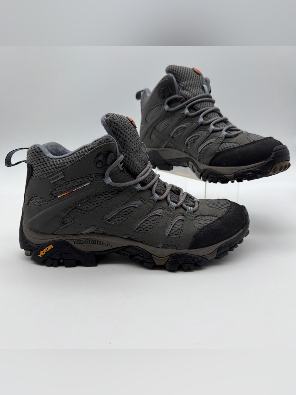 Merrell Moab Womens 10 Mid Gore-Rex Hiking Boots Waterproof Shoes J87316 Trail